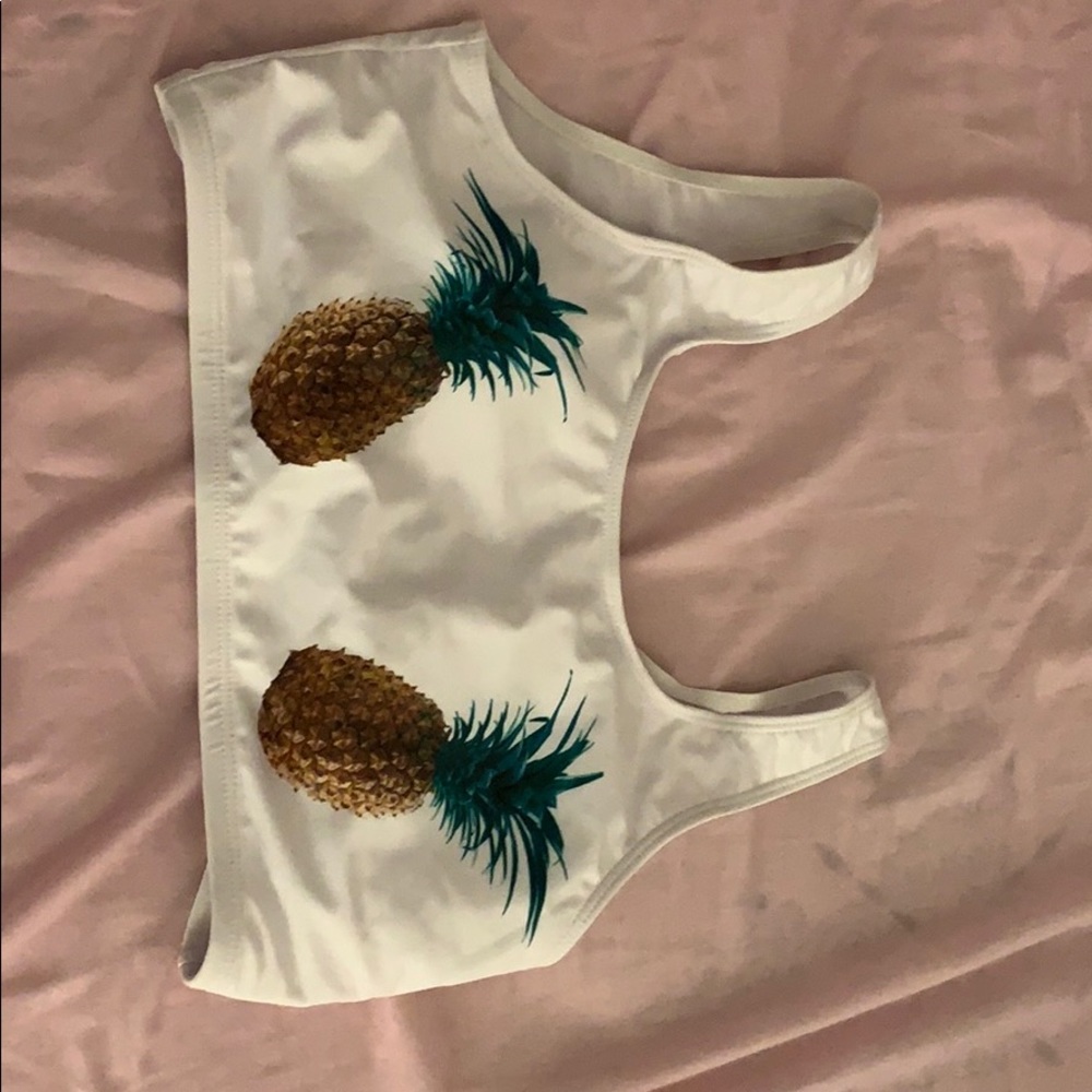 Bathing suit - Picture 2 of 3